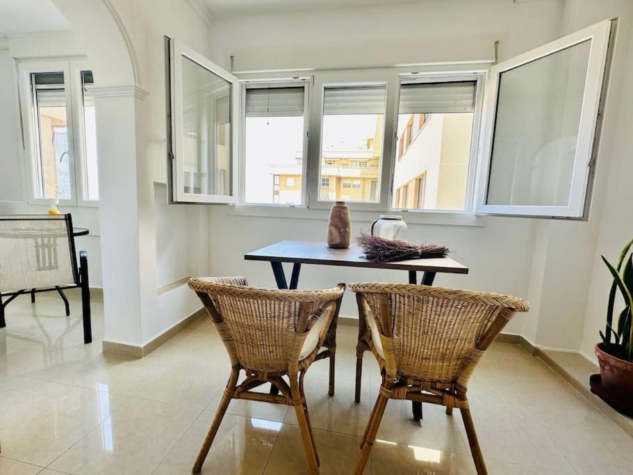 Apartamento A Pie De Playa. กาดิซ ภายนอก รูปภาพ